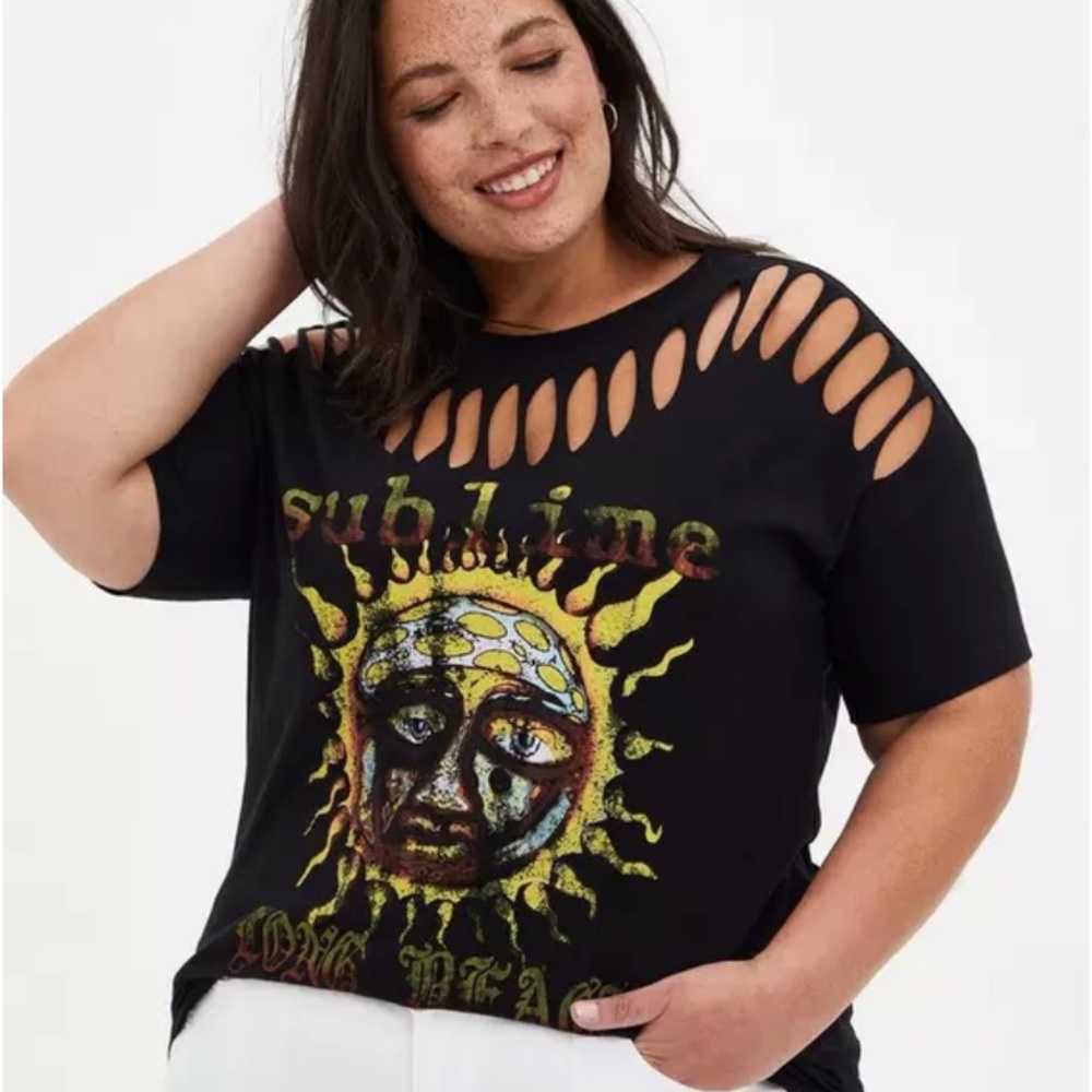 Black Sublime Cutout Top